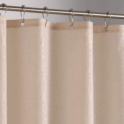 Sprchový závěs v krémové barvě
