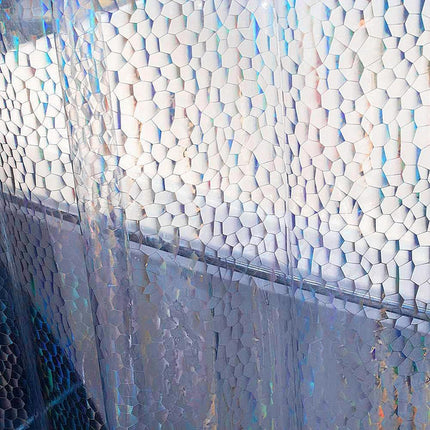 Sprchový závěs se zátěží