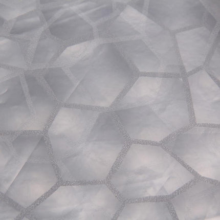 Průhledný závěs s lesklým 3D vzorem