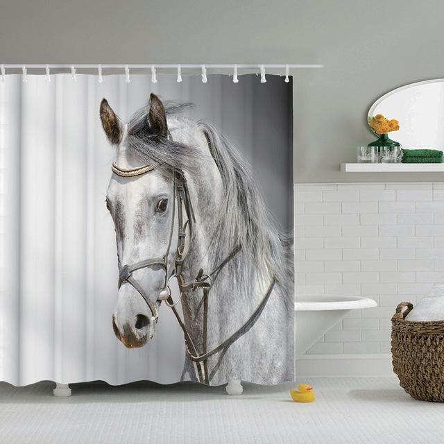 Sprchový závěs portrét bílého koně