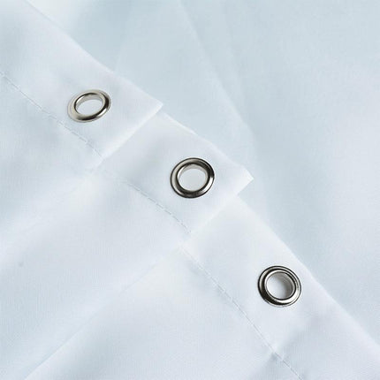 Bílý látkový sprchový závěs do koupelny